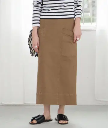 스픽 앤 스팬 코튼 스트레치 타이트 스커트 베이지