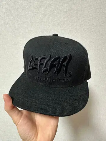 LEFLAH 캡