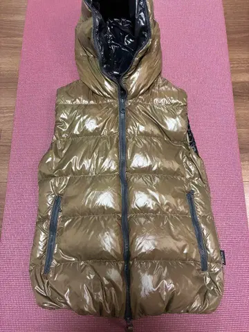 DUVETICA 카키 다운 베스트 40