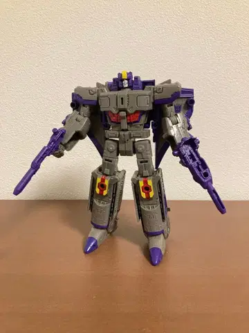 트랜스포머 레전즈 아스트로트레인 LG-40