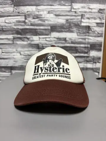 Hysteric 그래픽 로고 캡