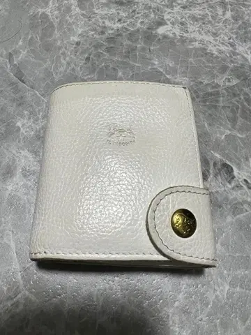 IL BISONTE 가죽 접이식 지갑 화이트