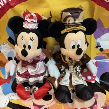 디즈니 인형 배지 테이블 이즈 웨이팅 파이널 미니