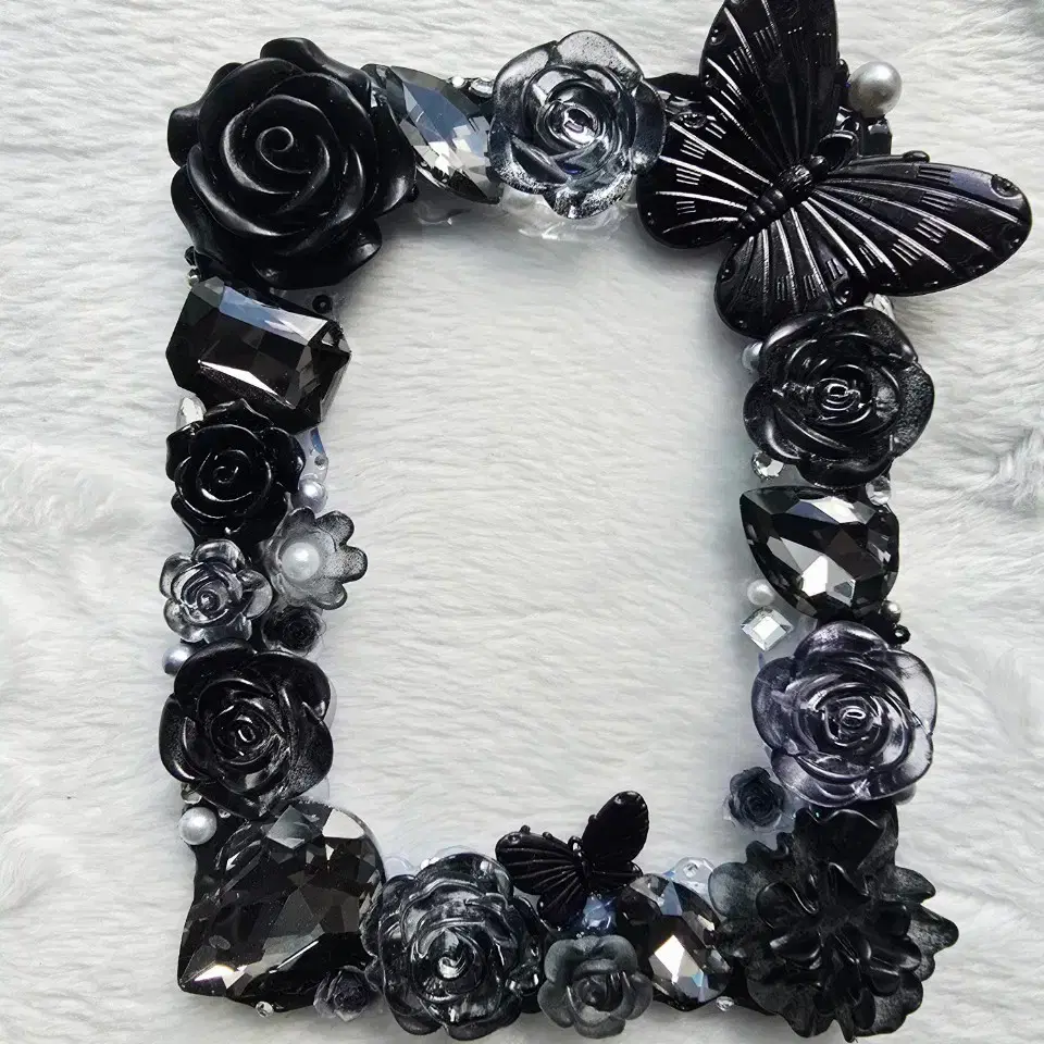 Luxury Black Krystal Stone Decoden Top-Decorated Poca Holder