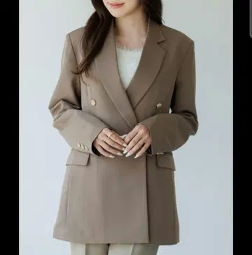 SENEE 미사용 새상품 S 사이즈 브라운 더블 브레스트 테일러드 자켓