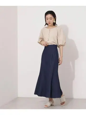 내추럴 뷰티 베이직 데님 머메이드 스커트