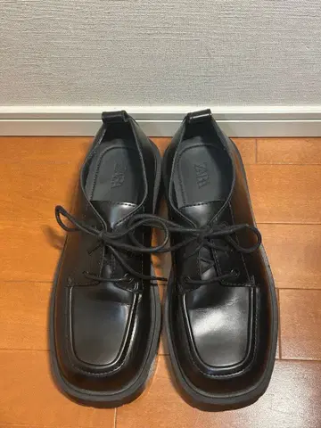 ZARA 스퀘어토 플랫슈즈 블랙 26cm 완판템