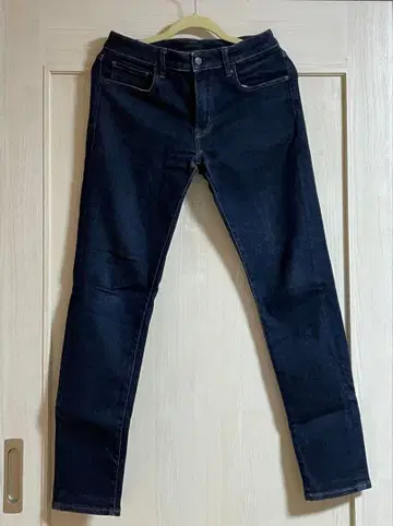 다크 블루 스트레이트 데님