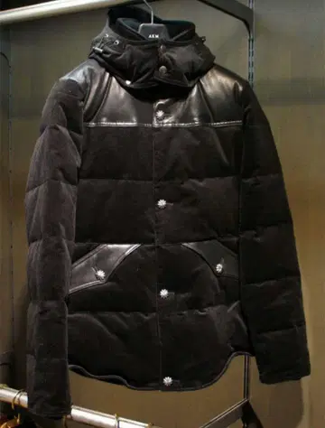 AKM 코듀로이 마운틴 다운 자켓 BLACK