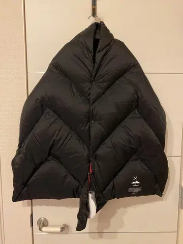 Y(dot) BY NORDISK 다운 하프 블랭킷 블랙