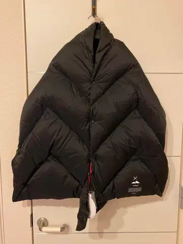 Y(dot) BY NORDISK 다운 하프 블랭킷 블랙