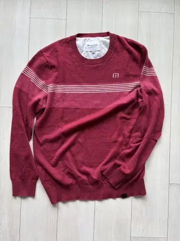 TravisMathew 니트 크루넥