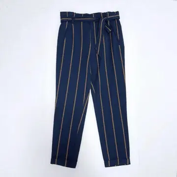 [ 새상품급 ] ZARA TRF 컬렉션 스트라이프 테이퍼드 팬츠 XS