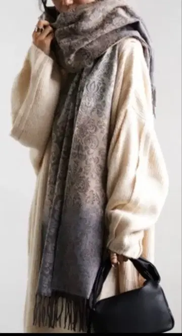 다마스크 무늬 스톨