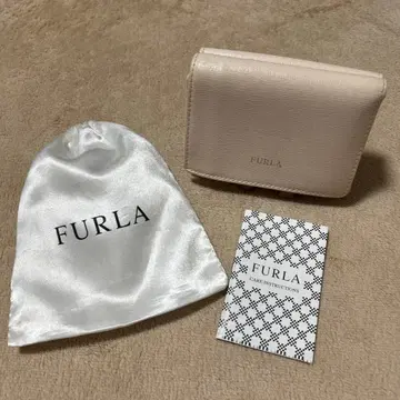 FURLA 이단 접이식 지갑 아이보리