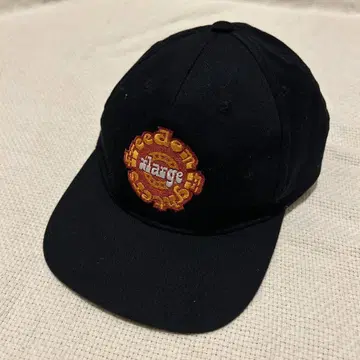 XLARGE 캡