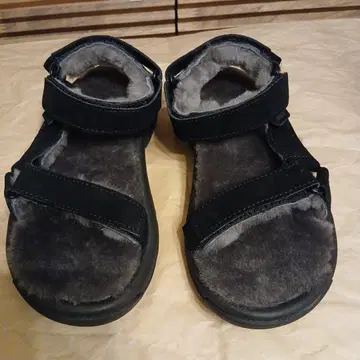 TEVA 허리케인 셰어링 23cm