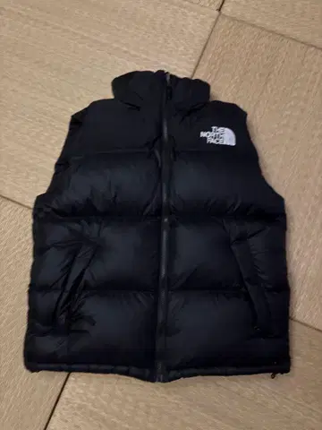 THE NORTH FACE 눕시 베스트 M 사이즈