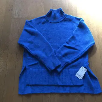 택 포함 새상품 coen 터틀넥 스웨터 web 한정 컬러 코발트 블루