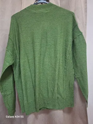 메르시보쿠 그린 긴팔 니트 스웨터