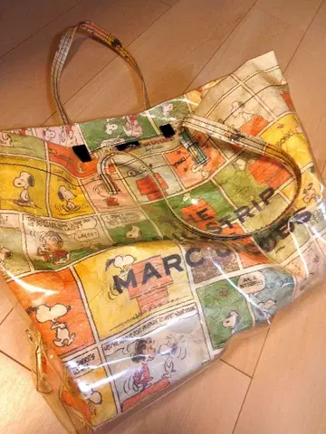 한정판 Marc Jacobs 스누피 토트백