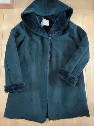 CECIL McBEE 속기모 코트 후드 부착 초레어 새상품급 M