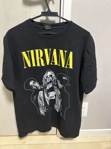 NIRVANA T셔츠 L 사이즈 블랙