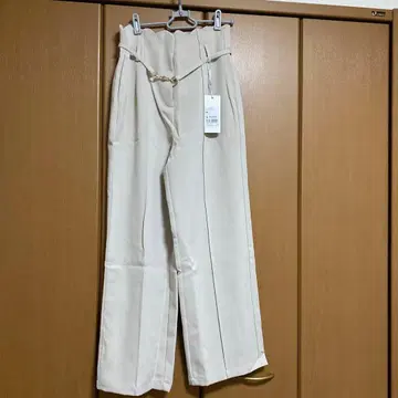 베이지 와이드 팬츠 M 사이즈