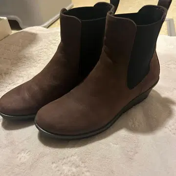 ECCO 사이드 고어 부츠 브라운 23cm