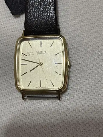 ORIENT 오리엔트 KW585806-21 쿼츠 시계