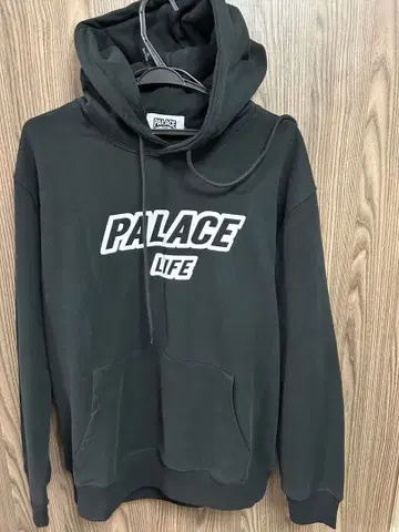 PALACE 후드티