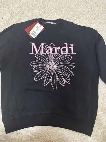 Mardi 블랙 플라워 트레이닝복