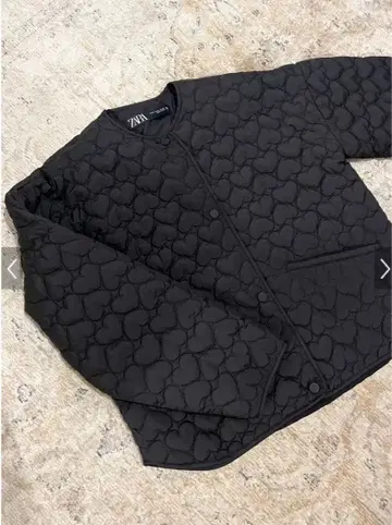 ZARA 하트 퀼팅 자켓 S 새상품