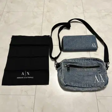 Armani Exchange 데님 숄더백