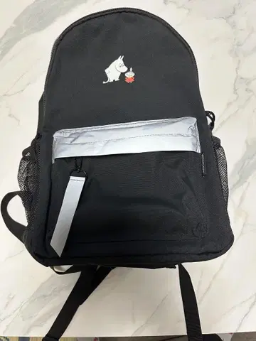 무민 발수 가공 백팩