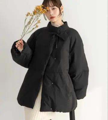 [ hinari ] 충전솜 리본 미들 코트 블랙 black