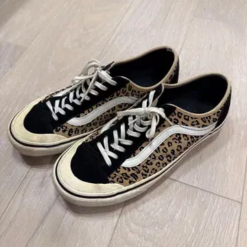 VANS 스니커즈