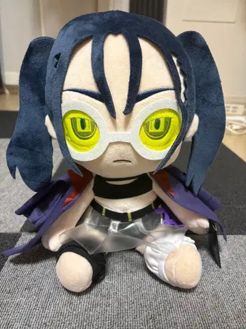 Ado 라운드원 춤추는 봉제 인형