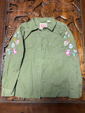 LEVI'S 꽃무늬 자수 밀리터리 자켓 M