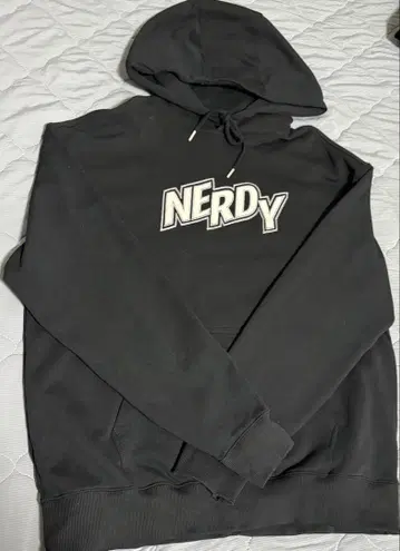 NERDY 블랙 후드티 L 사이즈