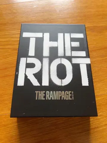 THE RAMPAGE THE RIOT 3장 세트 + 포토북
