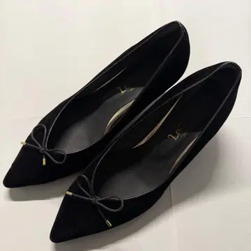 LE TALON 블랙 스틸레토 힐 24.5cm