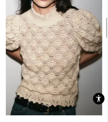 기간 한정 가격 인하 zara 로맨틱 리브 니트 스웨터 화이트