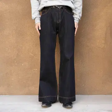 clutch nugu 플레어 인디고 데님 데님 팬츠