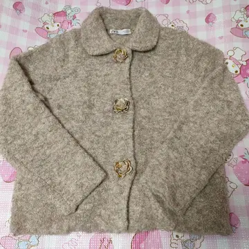 ZARA 베이지 계열 꽃 버튼 모헤어 니트 가디건 M