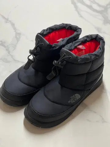 THE NORTH FACE 블랙 숏부츠