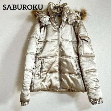 SABUROKU 사브로쿠 베이지 새틴 다운 자켓 후드 부착