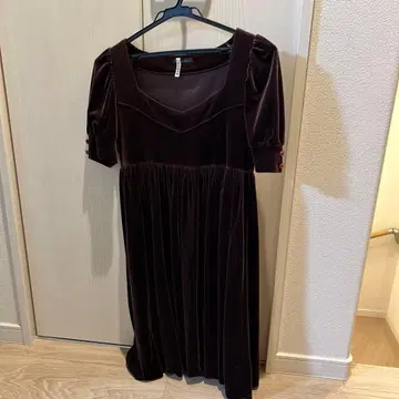 Pauline Bleu 다크 퍼플 반팔 원피스