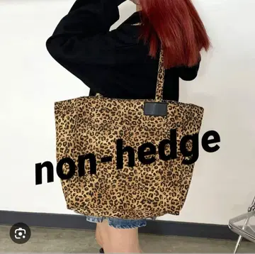 [ 완판템 ] non-hedge 레오파드 무늬 대용량 토트백 베이지