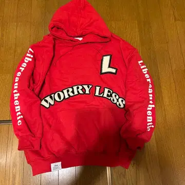 LIBERE Worry Less 레드 후드티